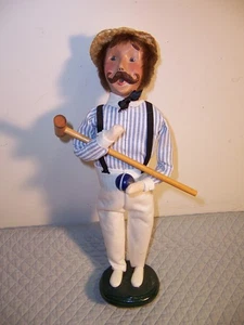 Byers Choice The Carolers Victorian Man Croquet Player Ball & Mazo 1999 - Imagen 1 de 4