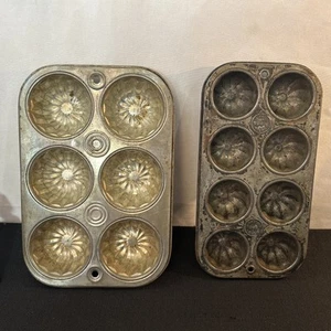 2 Vintage Ekco Chicago Baking Pan Tins Mini Bundt Muffin Daisy Swirl 6 & 8 Hole - Picture 1 of 12
