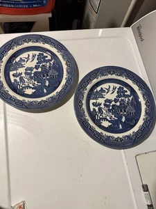 CHURCHILL ENGLAND BLUE WILLOW SPEISETELLER x2 - Bild 1 von 7