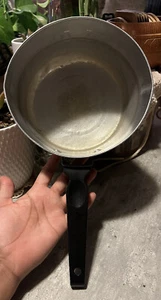 VINTAGE CENTURY ALUMINIUM WARE SAUCE POT PAN WITHOUT LID USA 7” DIAMETER - Picture 1 of 9