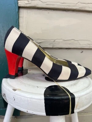 Vintage 1980s ESCADA Black White Striped Red Heel Shoes Size 5 - Image 1 of 4