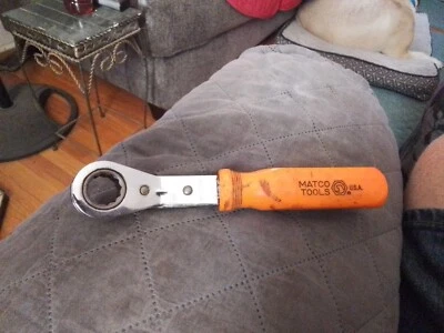 Matco  Offset Box End  Wrench 5/8 wrd058 - Image 1 of 4