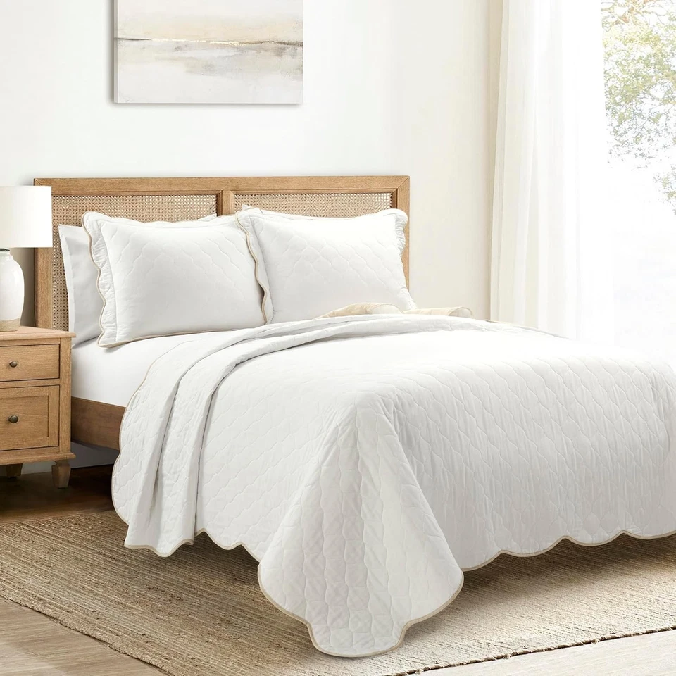 Lush Decor Coastal Scalloped Edge Cotton Quilt 3pc Set FULL/QUEEN - Image 1 of 1