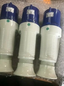 Walther  261-409 60A PLUG WITH CABLE GLAND 4 WIRE 3PH 9HR - Picture 1 of 3