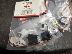 5 X SUMO 12mm SERVO 1109HB digital mit Kunststoffgetriebe  1,89kg - Bild 1 von 2