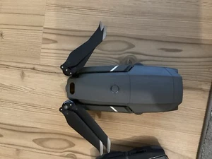 DJI Mavic 2 Zoom 12MP Kameradrohne - Anthrazit - Bild 1 von 3