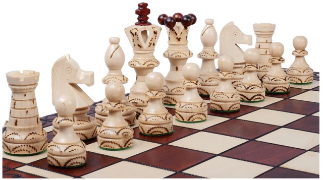 Wegiel Felted Weighted Looking Wooden Chess