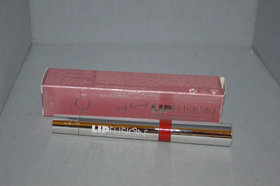 Lápiz labial líquido Lip Fusion Replump Runway .09 oz nuevo en caja Foto 1 de 1