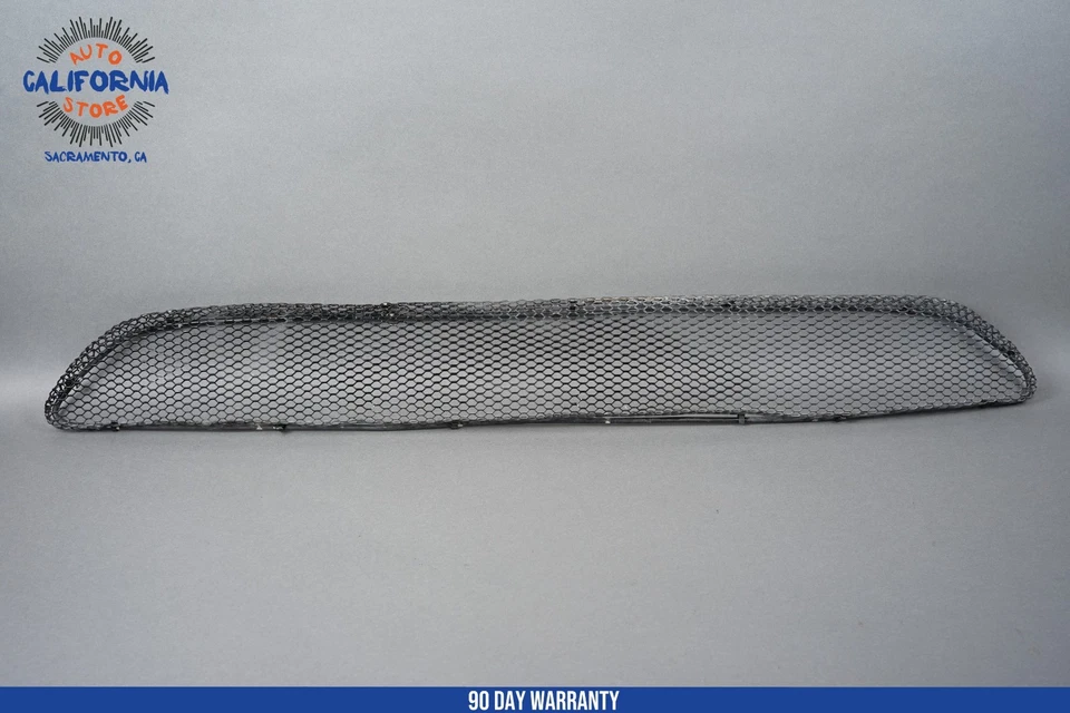 Оригинальная нижняя центральная сетчатая решетка для переднего бампера 03–06 Mercedes W220 S600 S55 AMG - Изображение 1 из 4