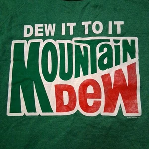 Mountain Dew "Dew It To It" Logo Soft Drink Verde Girocollo Taglia Med 2018 Pile - Foto 1 di 13