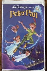 Walt Disney's Classic Peter Pan - Black Diamond Edition (clamshell VHS, 1990) - Picture 1 of 4