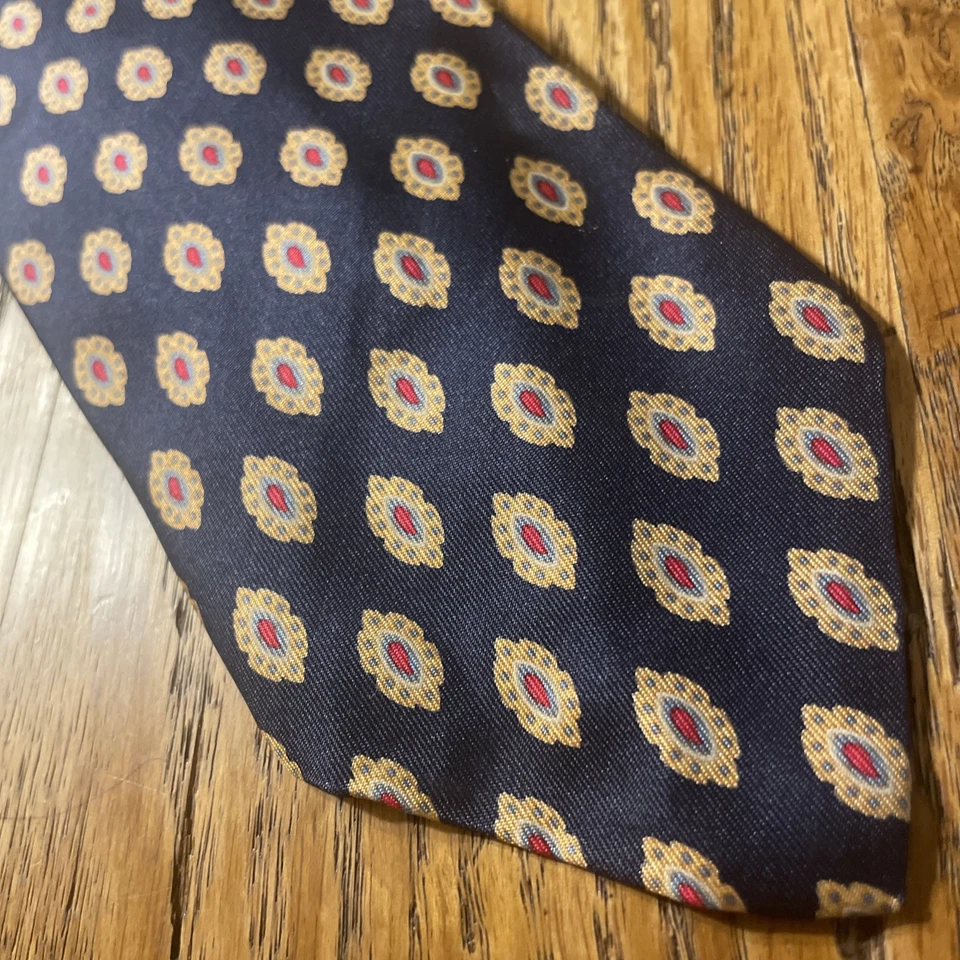 Corbata Foulard de Seda Walter Kelly Usada en Excelente Condición Para Hombre Hecha en EE. UU. Foto 1 de 4