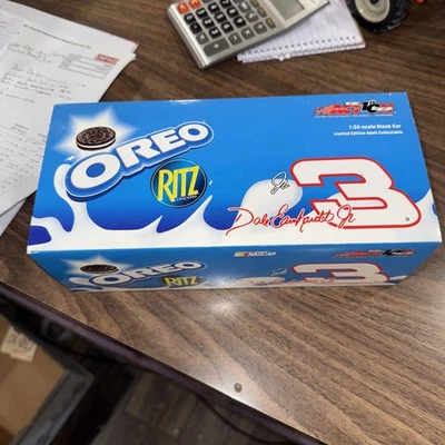 Coche diecast Dale Earnhardt Jr. #3 Oreo Ritz 2002 Chevy Monte Carlo 1:24 nuevo Foto 1 de 3