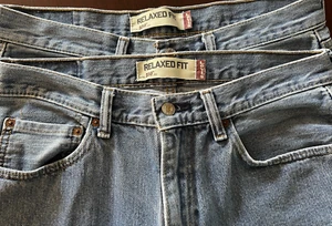 Levi's 550 Jeans Men's 33x32 Relaxed Fit Medium Wash Straight Leg Denim Cotton - Picture 1 of 13