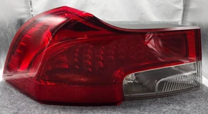 2011-2013 Volvo C70 Convertible Passenger Side Tail Light OEM - Picture 1 of 14