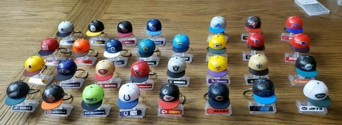 NFL Hat Key Chains With Holder Stand, NFL KeyChains Cover