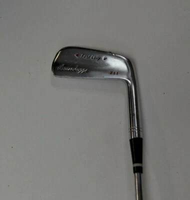 *Rare MacGregor "First Lady-Louise Suggs 711" #10 Iron Women's Right Hand - Image 1 of 4