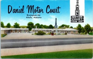Alabama Postcard Daniel Motor Court Birmingham Rd Attalla AL Motel Sign US 11 - Picture 1 of 2