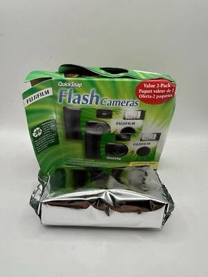FujiFilm QuickSnap Flash  Camera ONLY 1 Camera New   35mm. - Image 1 of 2