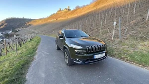 Jeep Cherokee 2.2 MultiJet 4WD 75th Sondermodell - Bild 1 von 24