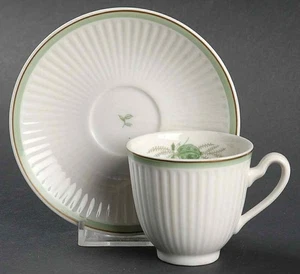 Taza y platillo Royal Copenhagen Green Melodi Demitasse 2634962 - Imagen 1 de 1