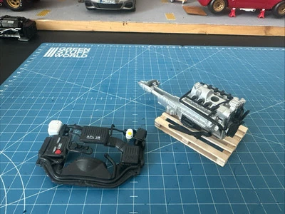 Motore V8 AUTOart 1/18 jeep cherokee - Immagine 1 di 4