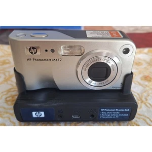Cámara digital HP Photosmart M417 5,2 MP plateada probada funcionando con base - Imagen 1 de 8