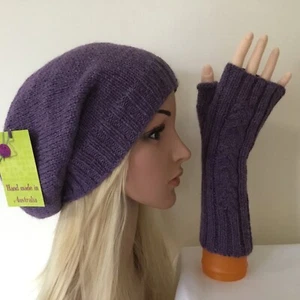 KOALA KNIT HAND KNIT LADIES SIZE M PURPLE SLOUCHY HAT & FINGERLESS GLOVES SET - Picture 1 of 7
