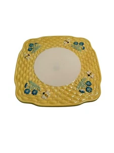 De colección MCM Pedestal de Cerámica Soporte para Pasteles Cerámica Tejido de Cesta Borde Mariposa Amarillo - Imagen 1 de 7