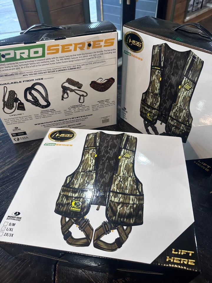 HSS PRO Series Large/Extra Large Mossy Oak safety Harness Kit - Image 1 of 1