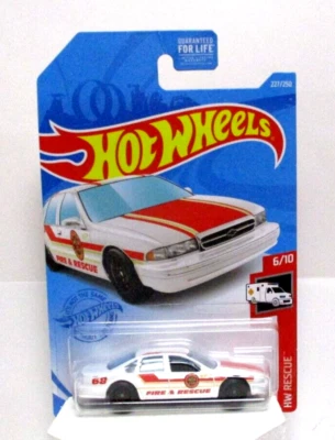 Chevrolet Impala SS 2021 Hot Wheels HW Rescue Series '96 - Изображение 1 из 4