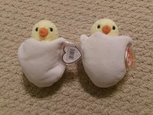 2 Ty Beanie Baby Stuffed Animal Toys-Eggbert the Chick in Egg-1999-Mint - Picture 1 of 5