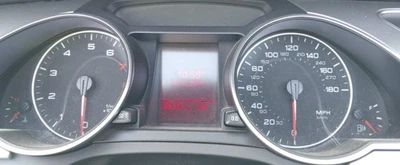 Cuadro medidor velocímetro original A5 2011 68 k millas Audi Foto 1 de 4