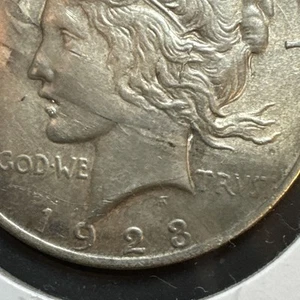 1923 VAM -1B Silber Peace Dollar mit Stempelbruch im Haar ( verschiedene ) - Bild 1 von 3