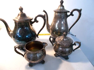 De colección - WM Rogers & Son - Juego completo de tetera plateada, café, crema y azúcar - Imagen 1 de 2
