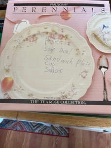 Pfaltzgraff Tea Rose 5-Piece Place Setting  Read Description - Picture 1 of 7