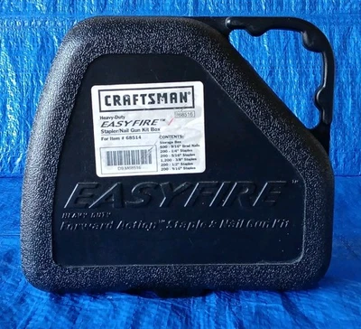 Grapadora/pistola de clavos CRAFTSMAN de alta resistencia EASYFIRE y estuche (969514/968516) Foto 1 de 4