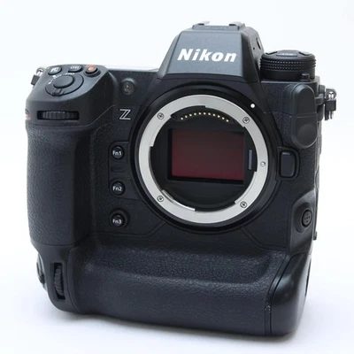 Nikon Z9 45.7MP Spiegellose Vollformatkamera Body Shutter Count 46410 - Bild 1 von 4