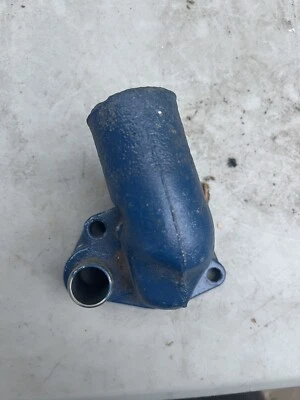 1979-1985 FORD MUSTANG AND CAPRI 5.0L 302 V8 TERMOSTATO CARCAÇA BRAÇO D'ÁGUA  - Imagem 1 de 4