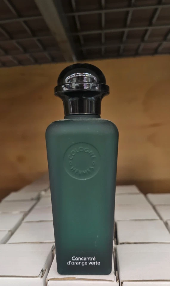 Eau d'Orange Verte Concetred By Hermes 3.4/3.3 OZ Edc Spray Hombres Igual que en la foto Foto 1 de 1