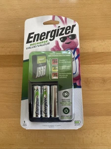 Energizer Recharge Value AA and AAA Battery Charger Comes With 4 AA Batteris - Picture 1 of 1