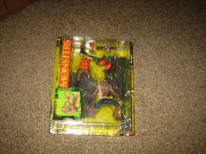 Neu in Verpackung 1997 McFarlane Monsters Werewolf Spielset Actionfigur Set Serie 1 versiegelt!! - Bild 1 von 8