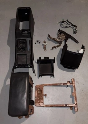 03-11 HONDA ELEMENT SC ПЕРЕДНЯЯ ЦЕНТРАЛЬНАЯ КОНСОЛЬ КОМПЛЕКТ ПРЕОБРАЗОВАНИЯ OEM *ЧИТАЙТЕ ОПИСАНИЕ - Изображение 1 из 4