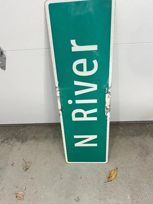 Letrero de calle vintage doble cara original retirado Michigan N River ENVÍO RÁPIDO Foto 1 de 4
