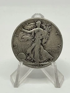 1945 US Walking Liberty 90% Silver Half Dollar Coin - Picture 1 of 3