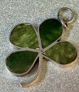 Vintage Sterling 925 Irish Green Shamrock Pendant (CJ-A1-1-4) - Picture 1 of 4