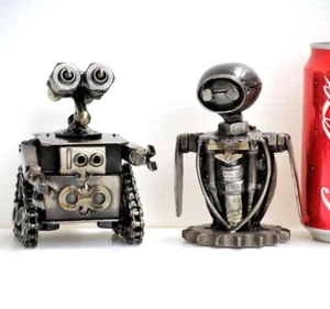 Wall E Eva Modello Metallo Riciclato, Wow Regalo per Mamma, Wow Regalo Festa del Papà per Papà - Foto 1 di 12