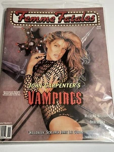 Femme Fatales Anita Hart John Carpenters Vampires Jamie Lee Curtis Debi Mazar - Picture 1 of 1