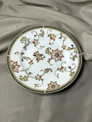 Wedgwood Oberon (padrão descontinuado) porcelana de osso 8" prato de salada Inglaterra - Imagem 1 de 2