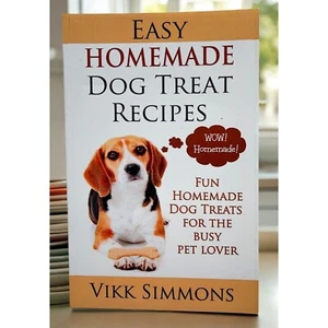 Easy Homemade Dog Treat Recipes Vikk Simmons Biscuits Cookies 2014 - Bild 1 von 7